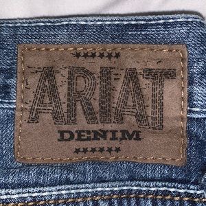 ARIAT Jeans